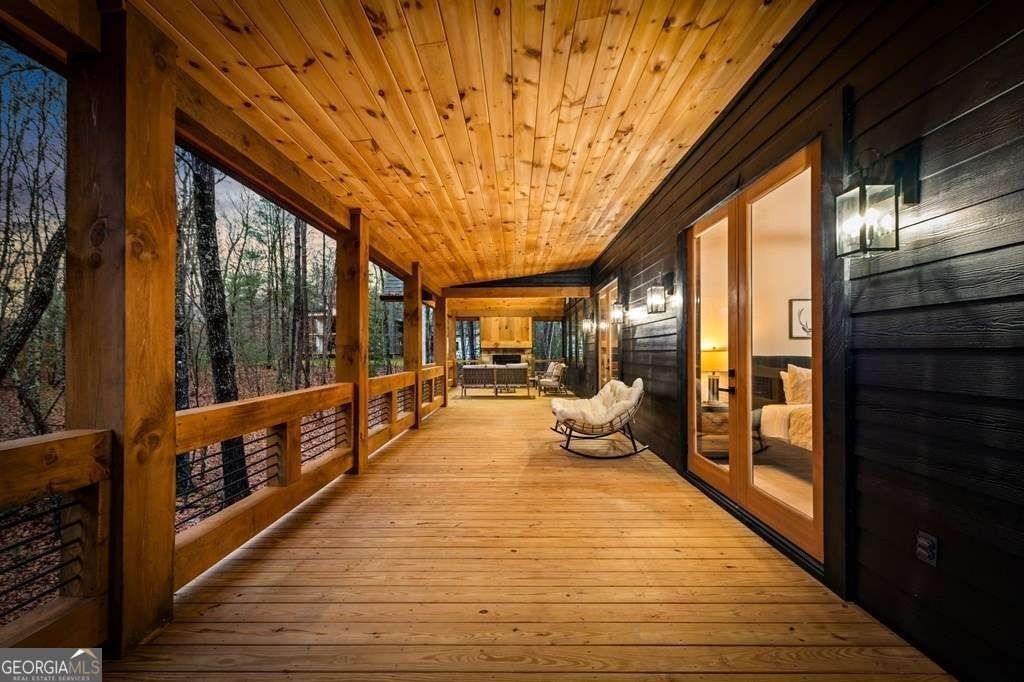 45 Shermans Ct. McCaysville, GA 30555