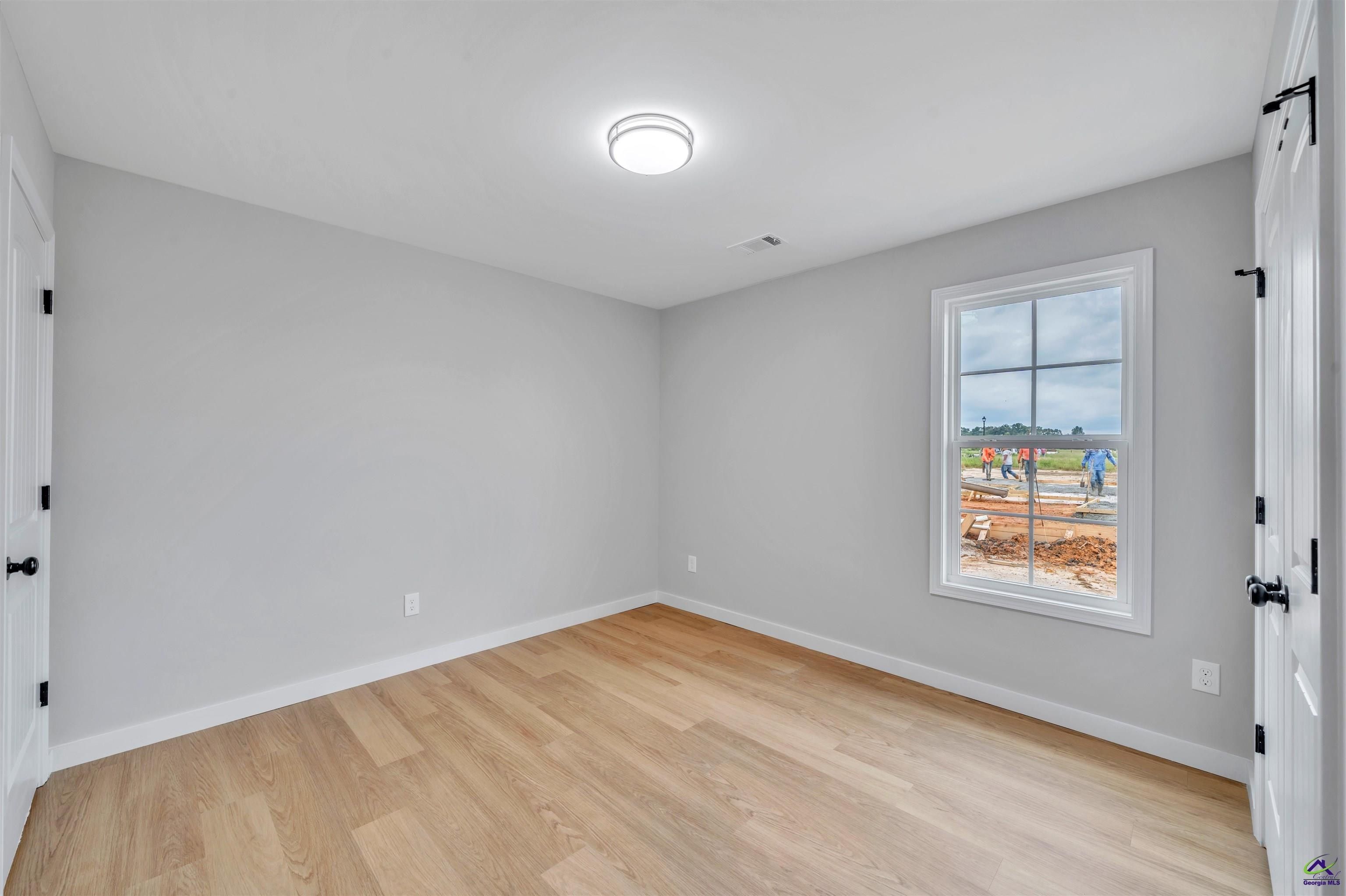 106 Early Drive. Byron, GA 31008