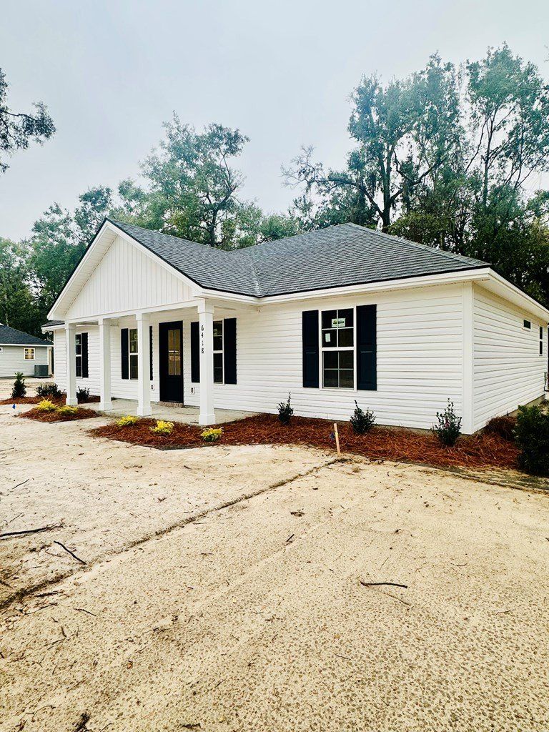 6418 Morning Bird Dr. Valdosta, GA 31601