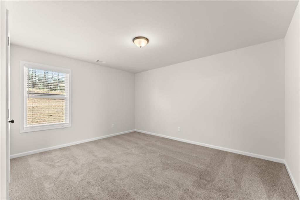 6405 River Plantation Drive. Lula, GA 30554