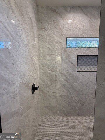 89 Huntington Drive. Lavonia, GA 30553