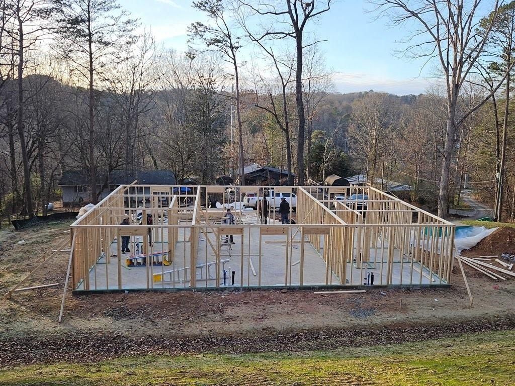 81 Loper Lane. Ellijay, GA 30536