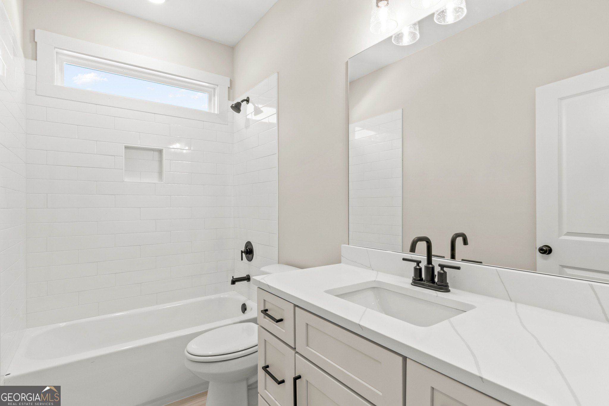 150 Kylemore Pass. Tyrone, GA 30290