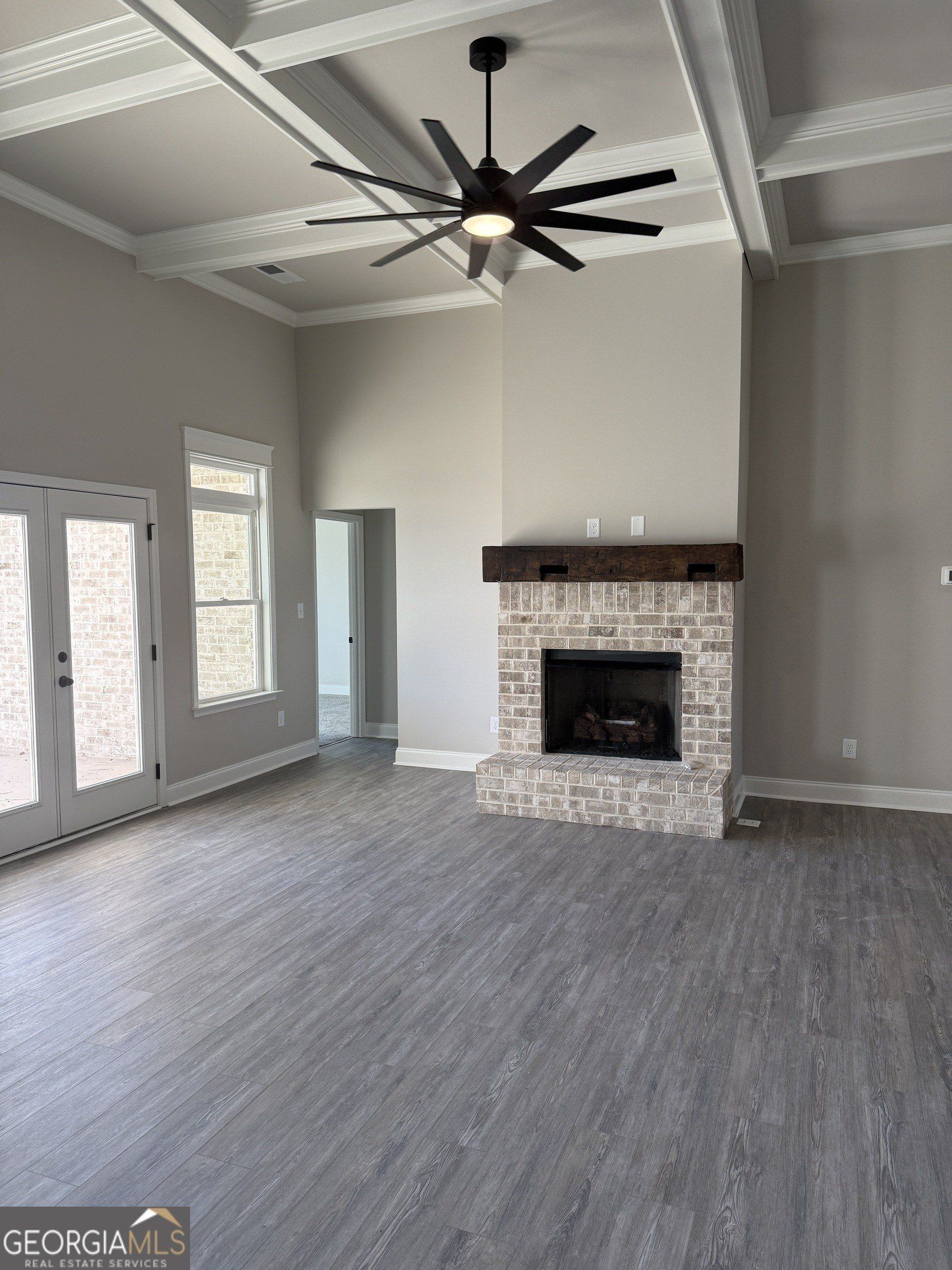 169 Doublegate Drive. Lizella, GA 31052