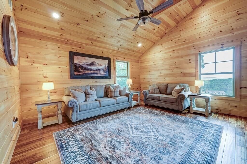 167 Big Valley Overlook. Morganton, GA 30560