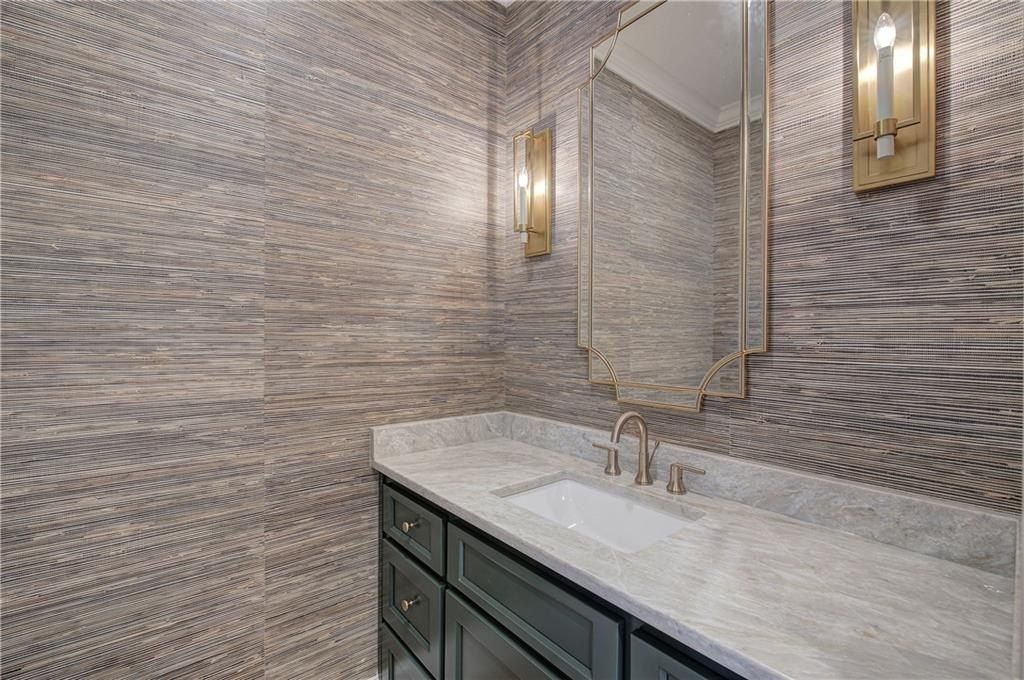 178 Main Street Unit 204. Cartersville, GA 30120