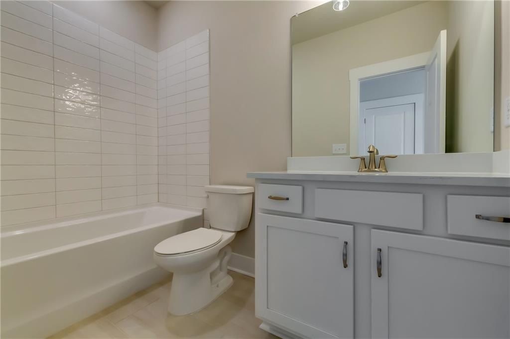 12 Overview Court. Jefferson, GA 30549