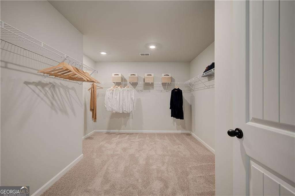 263 Linford Drive. Locust Grove, GA 30248