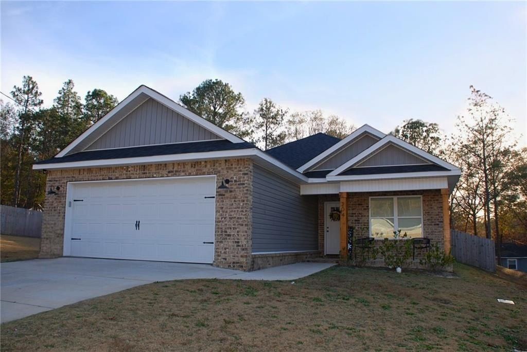 204 Sugar Maple Court. Byron, GA 31008