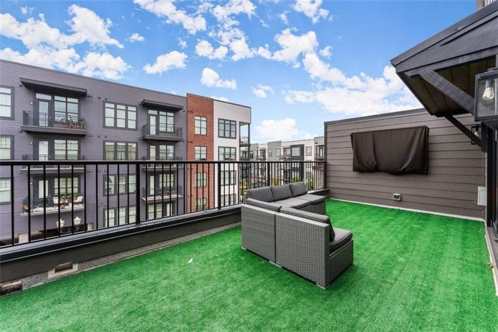 338 Sugarview Road. Sugar Hill, GA 30518