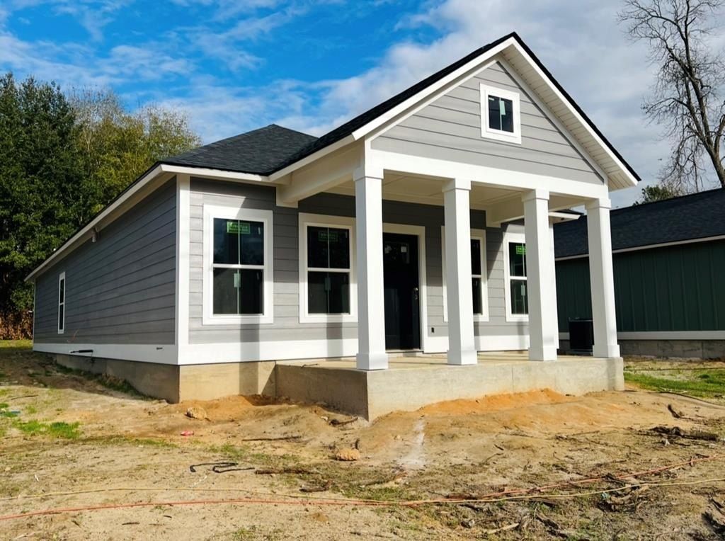 614 N Stevens Street. Thomasville, GA 31792