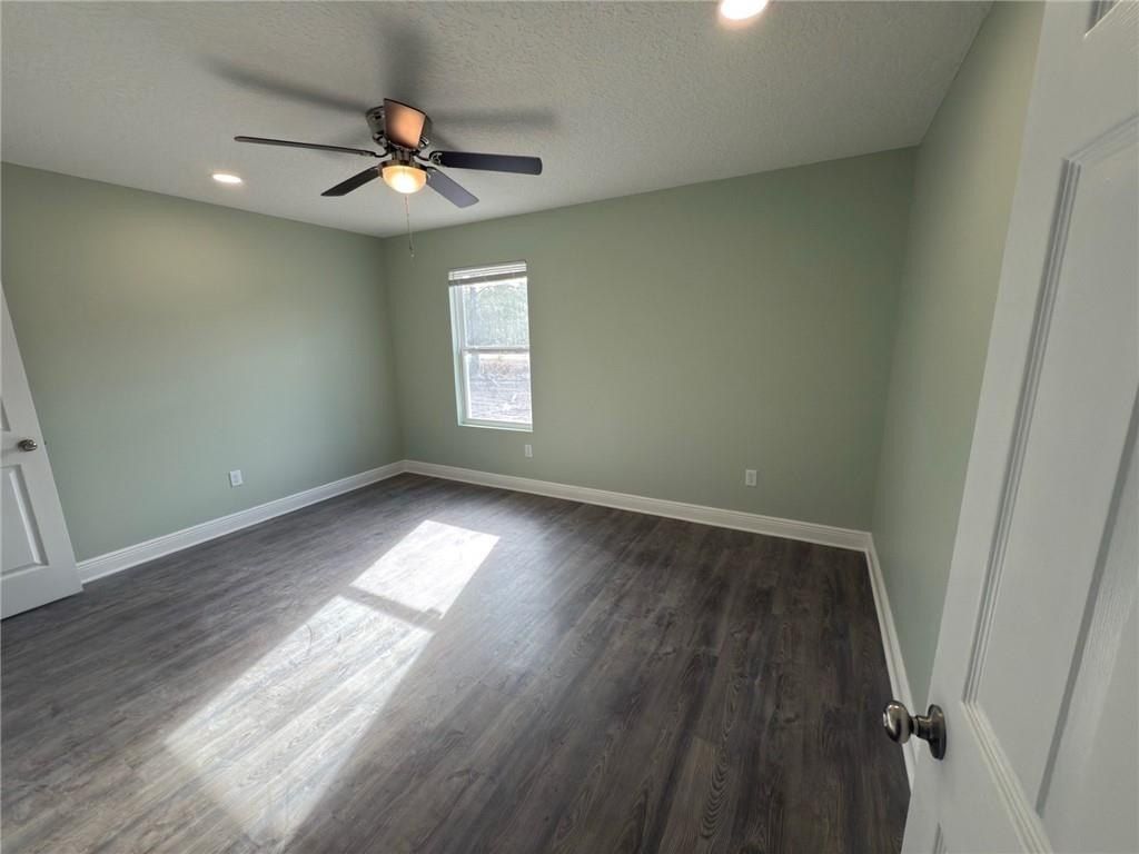 53 Hawks Place. Waynesville, GA 31566