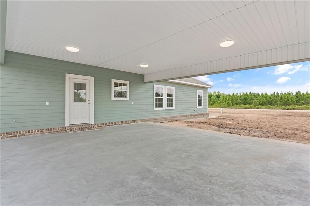 4452 Pembers Road. Nahunta, GA 31553