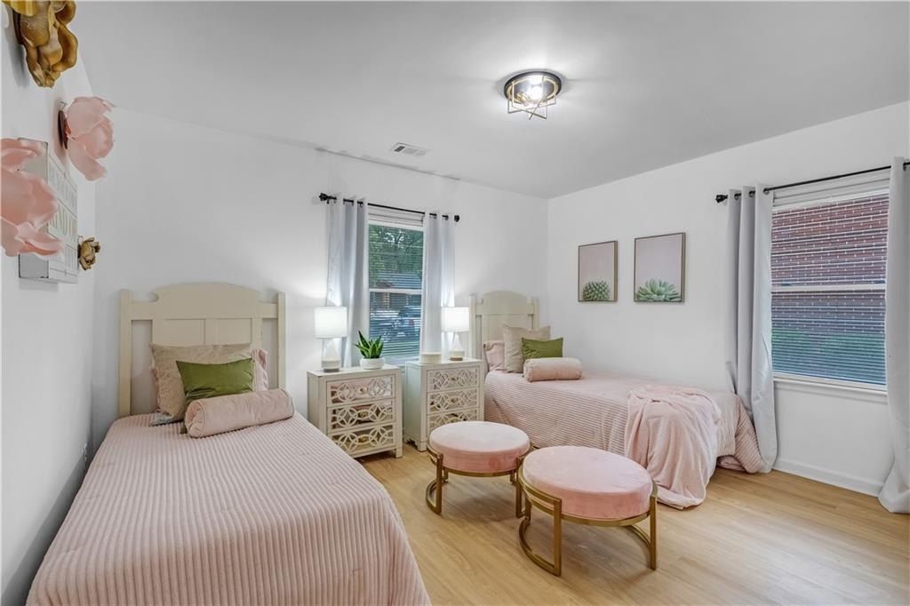 2933 Cloverhurst Drive. Atlanta, GA 30344