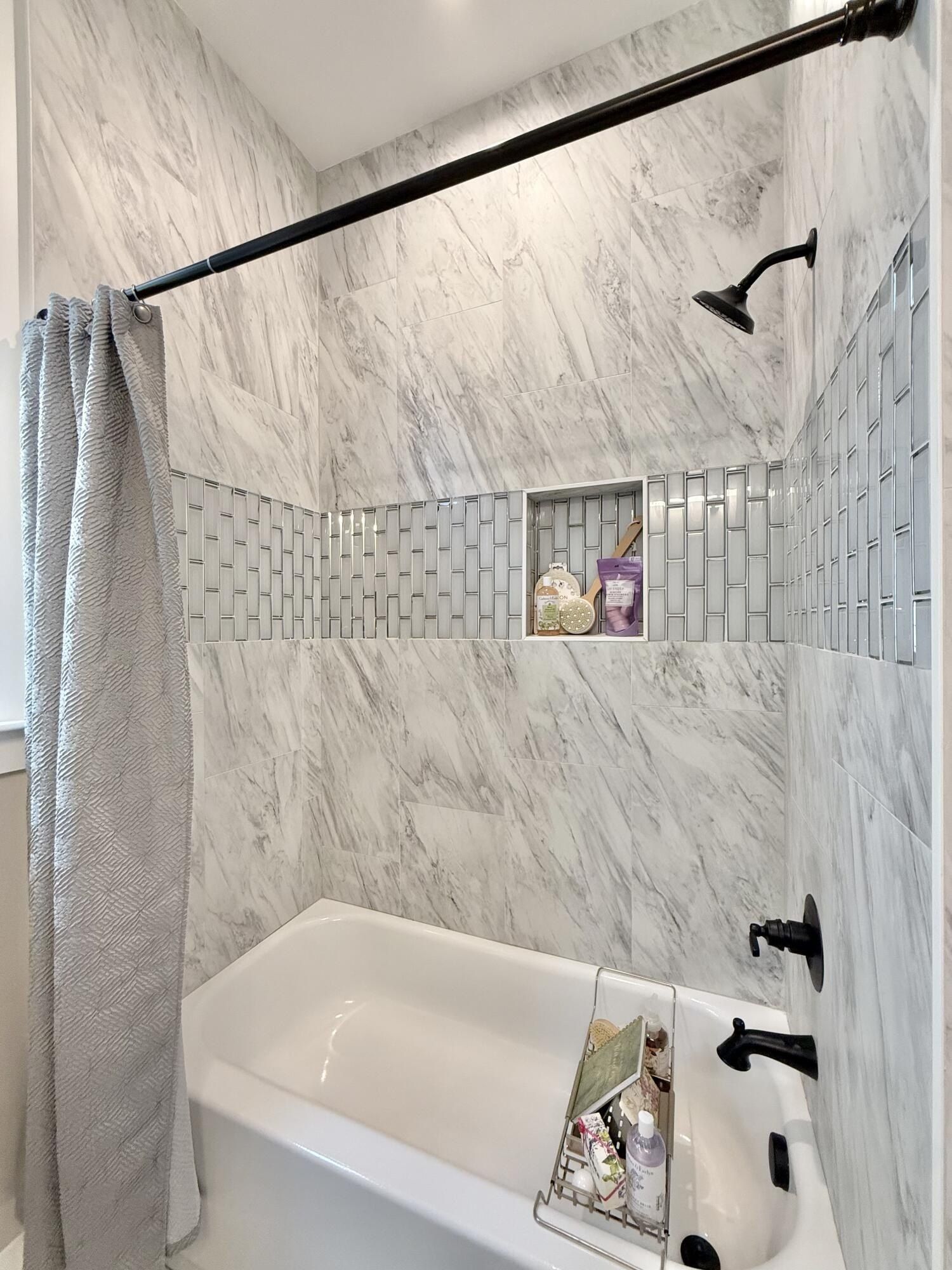 378 Idle Place Circle. Rossville, GA 30741