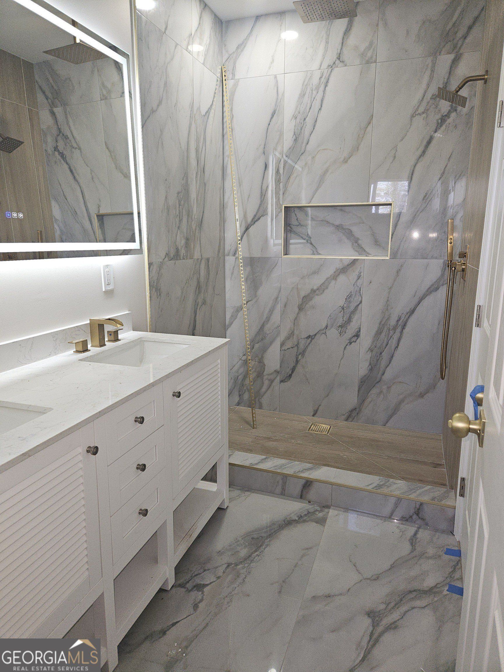 2905 Jodeco Drive. Jonesboro, GA 30236