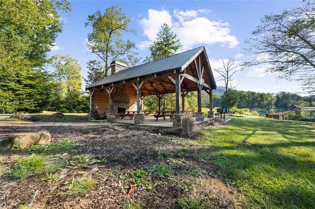 Yonah Lake Dr. Sautee Nacoochee, GA 30571