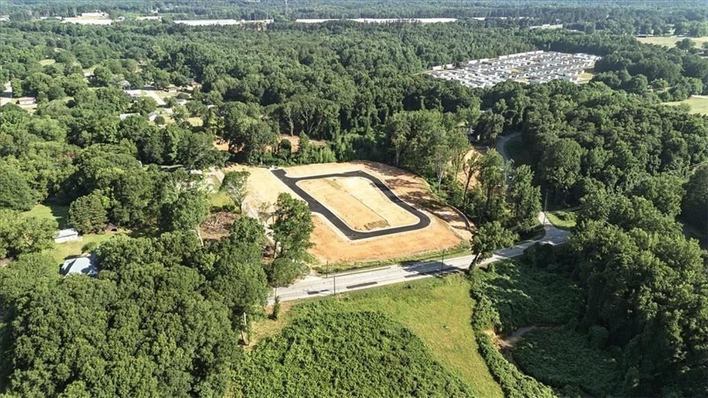 57 Wright Street Unit 68. Lavonia, GA 30553