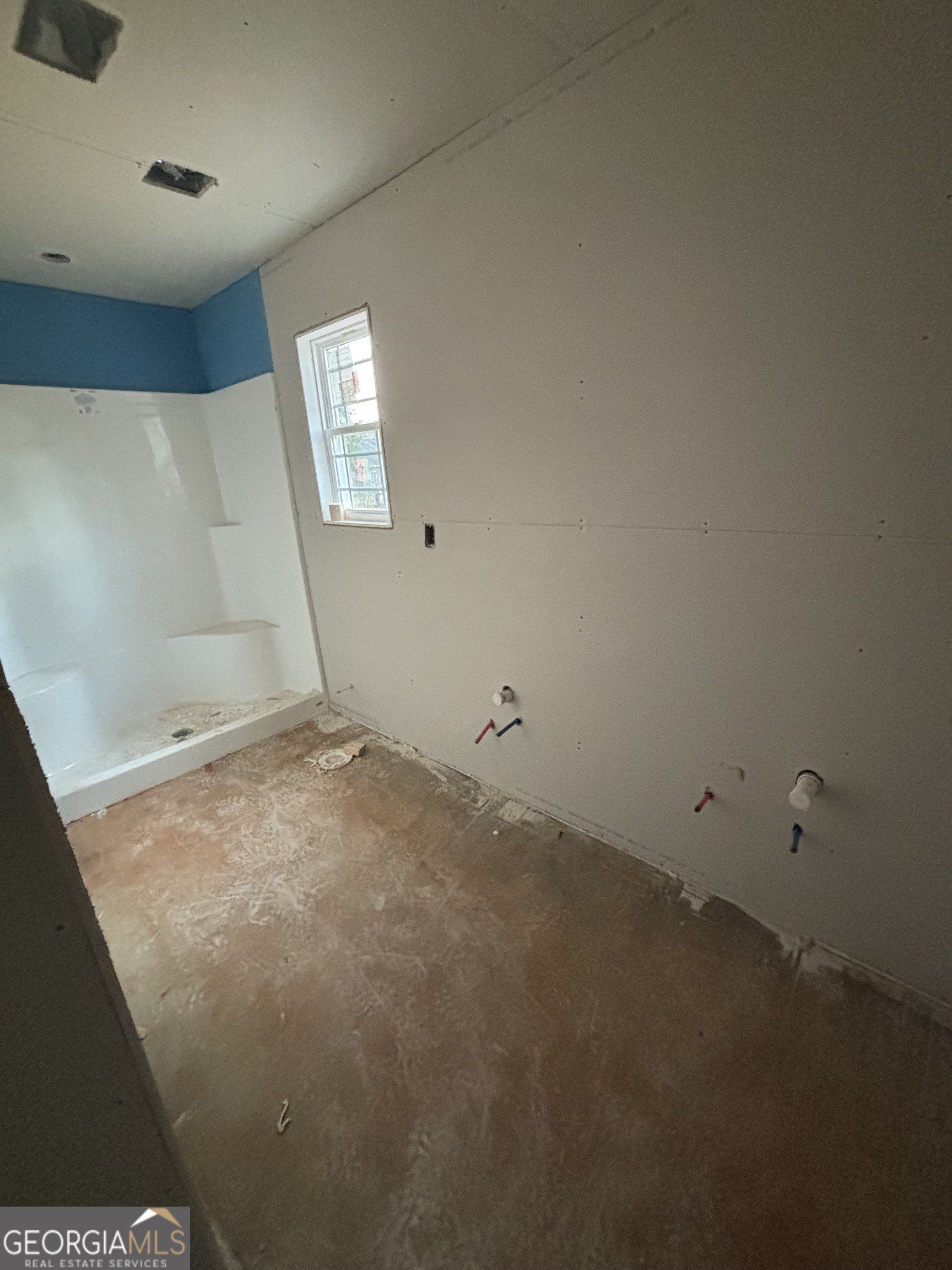 91 Holly Grove Road. Griffin, GA 30224