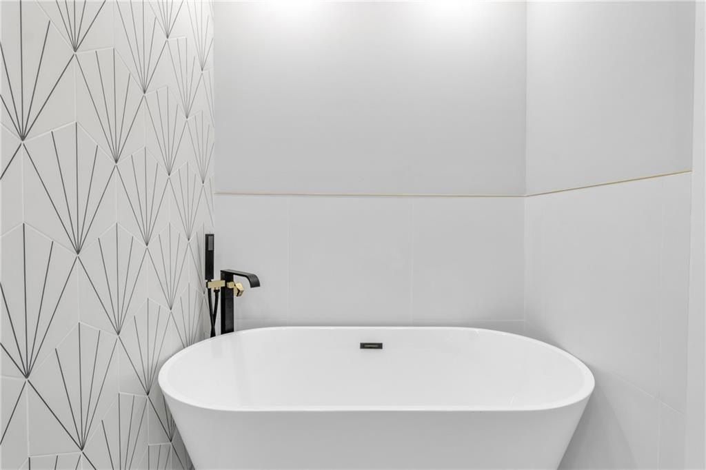 1189 Gardenia Street Nw. Atlanta, GA 30314