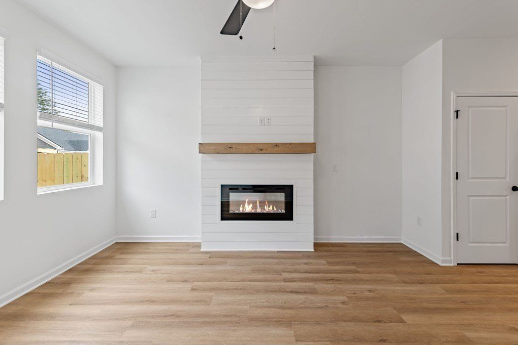 Unit 38 Grove Loop. Blue Ridge, GA 30513