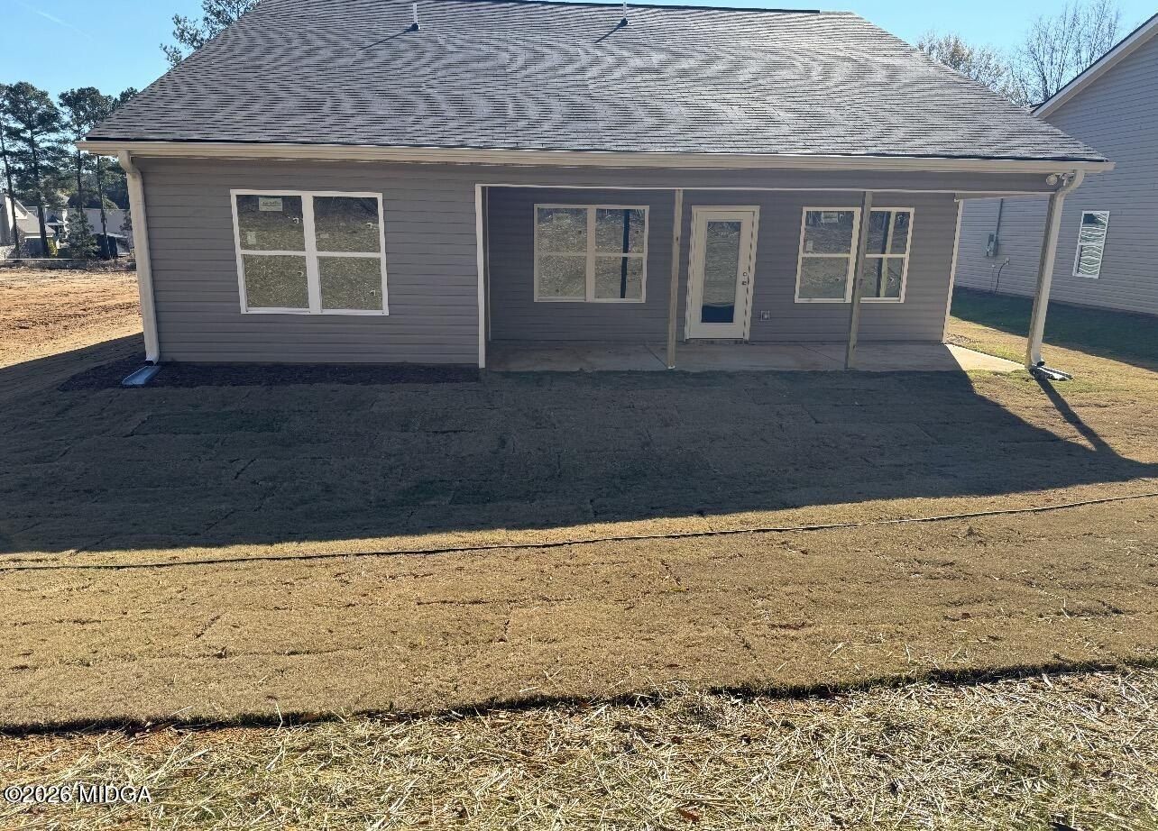 118 Allan Green Drive. Gray, GA 31032