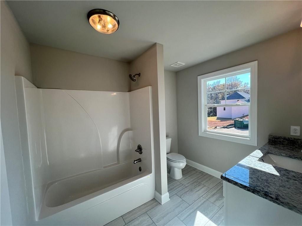 514 Adventure Trail. Jefferson, GA 30549