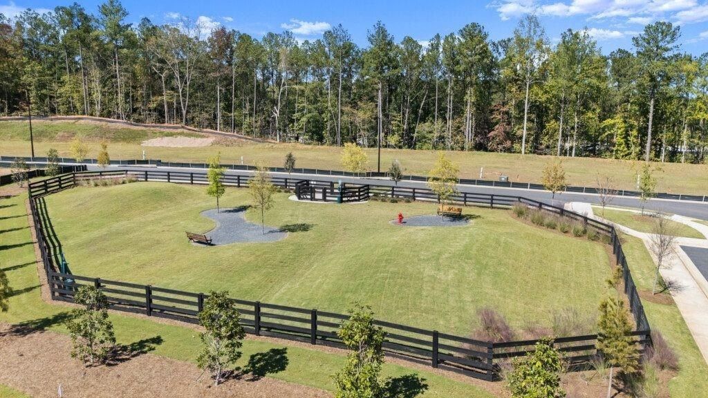 283 Vinca Circle Nw. Kennesaw, GA 30144