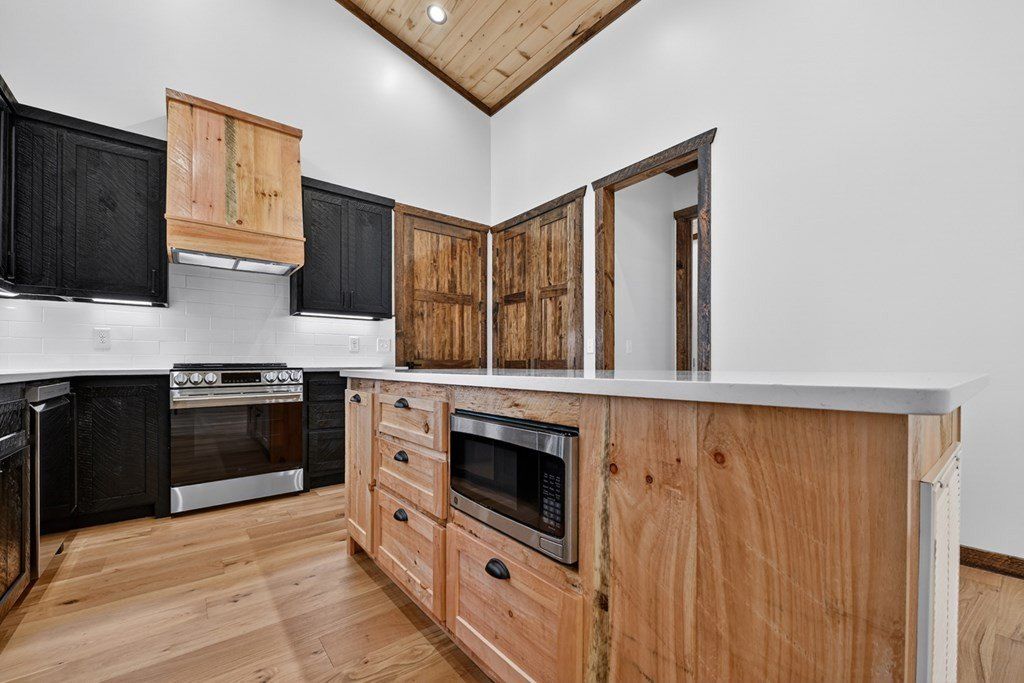 46 Rolling Rapids. Blue Ridge, GA 30513