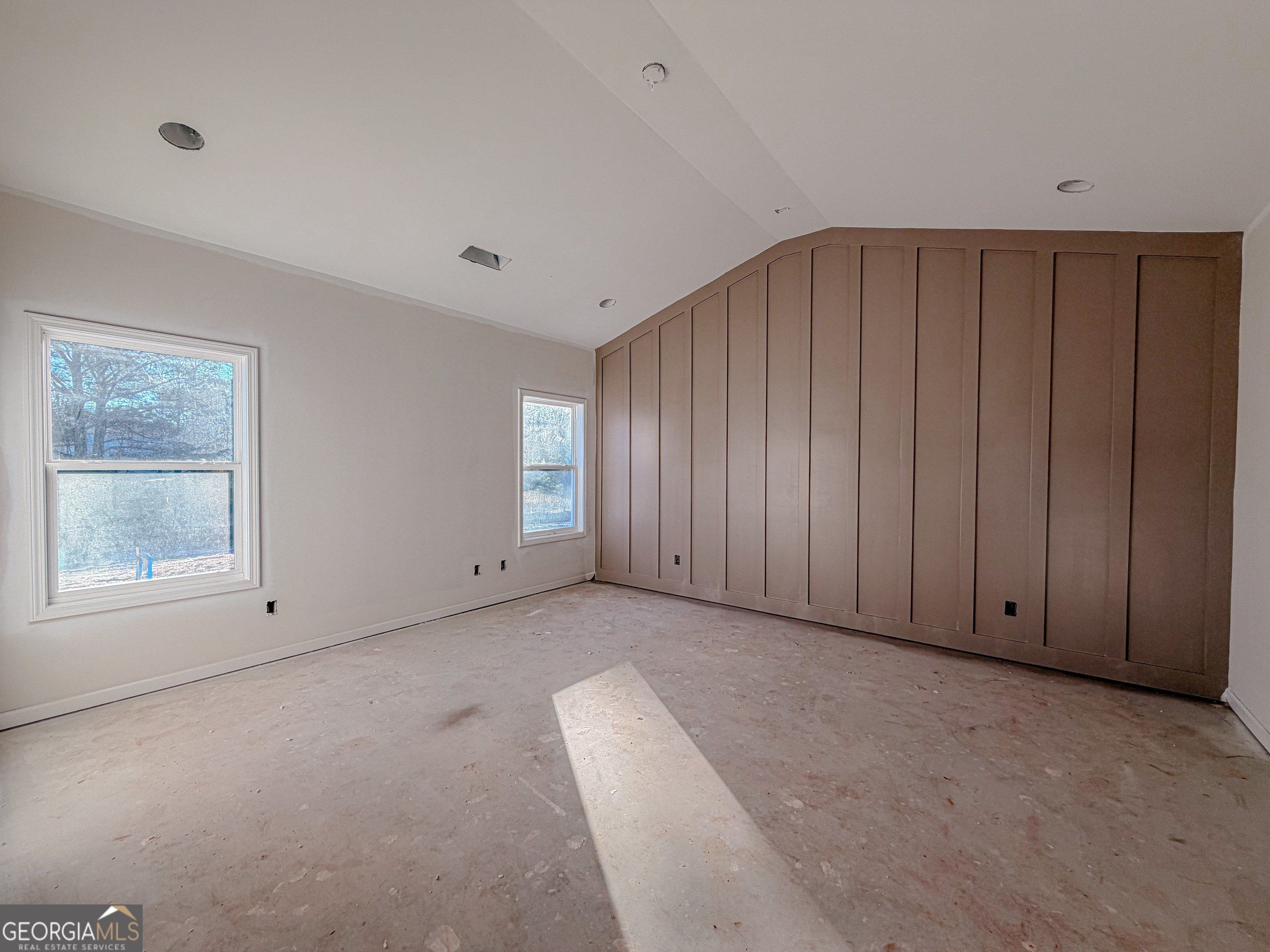 123 Hidden Meadows Drive. Gay, GA 30218