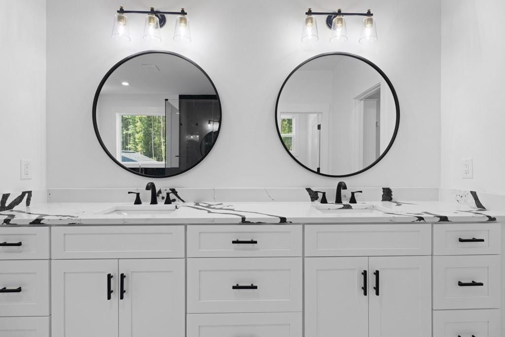 83 Beech Creek Circle. Winder, GA 30680