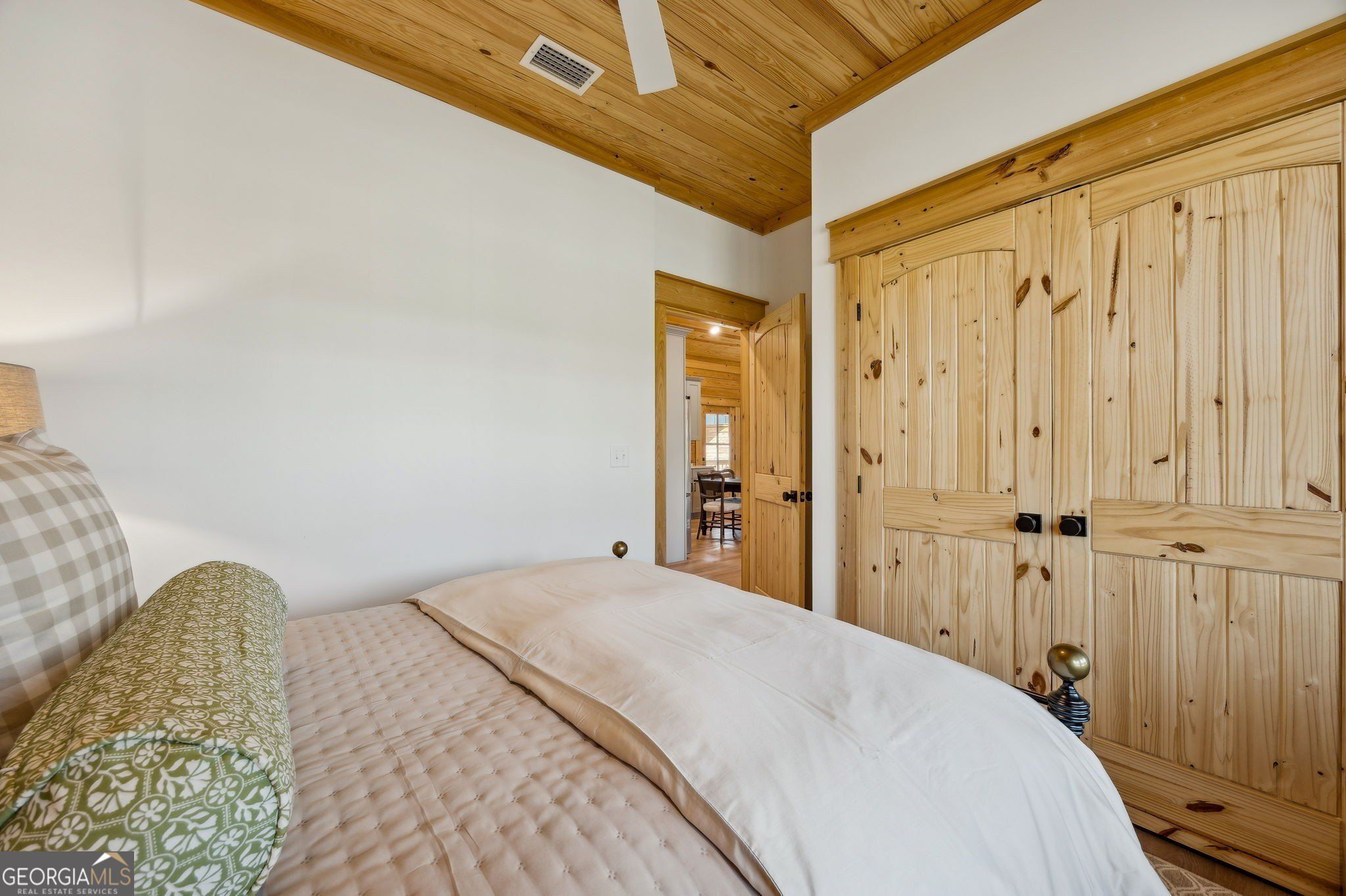 29 Standing Garden Lane. Folkston, GA 31537