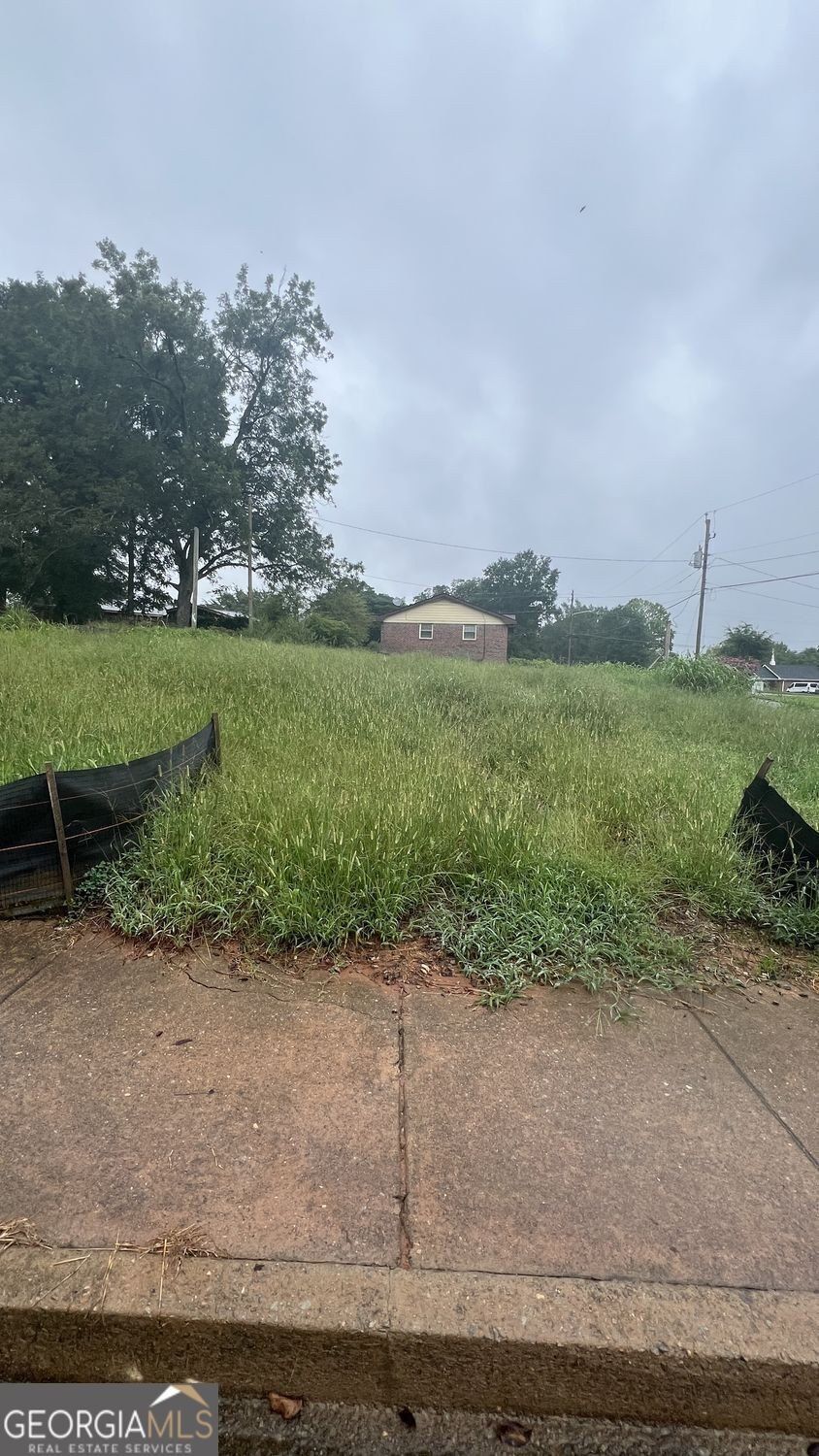 184 Capitol Avenue. Winder, GA 30680