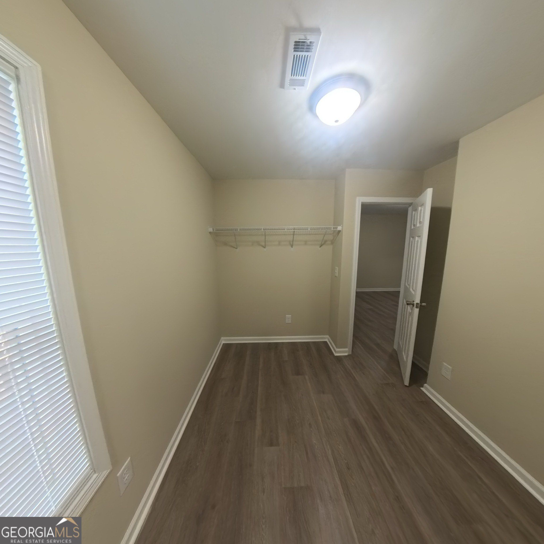 135 Mcduffie Drive. Athens, GA 30605