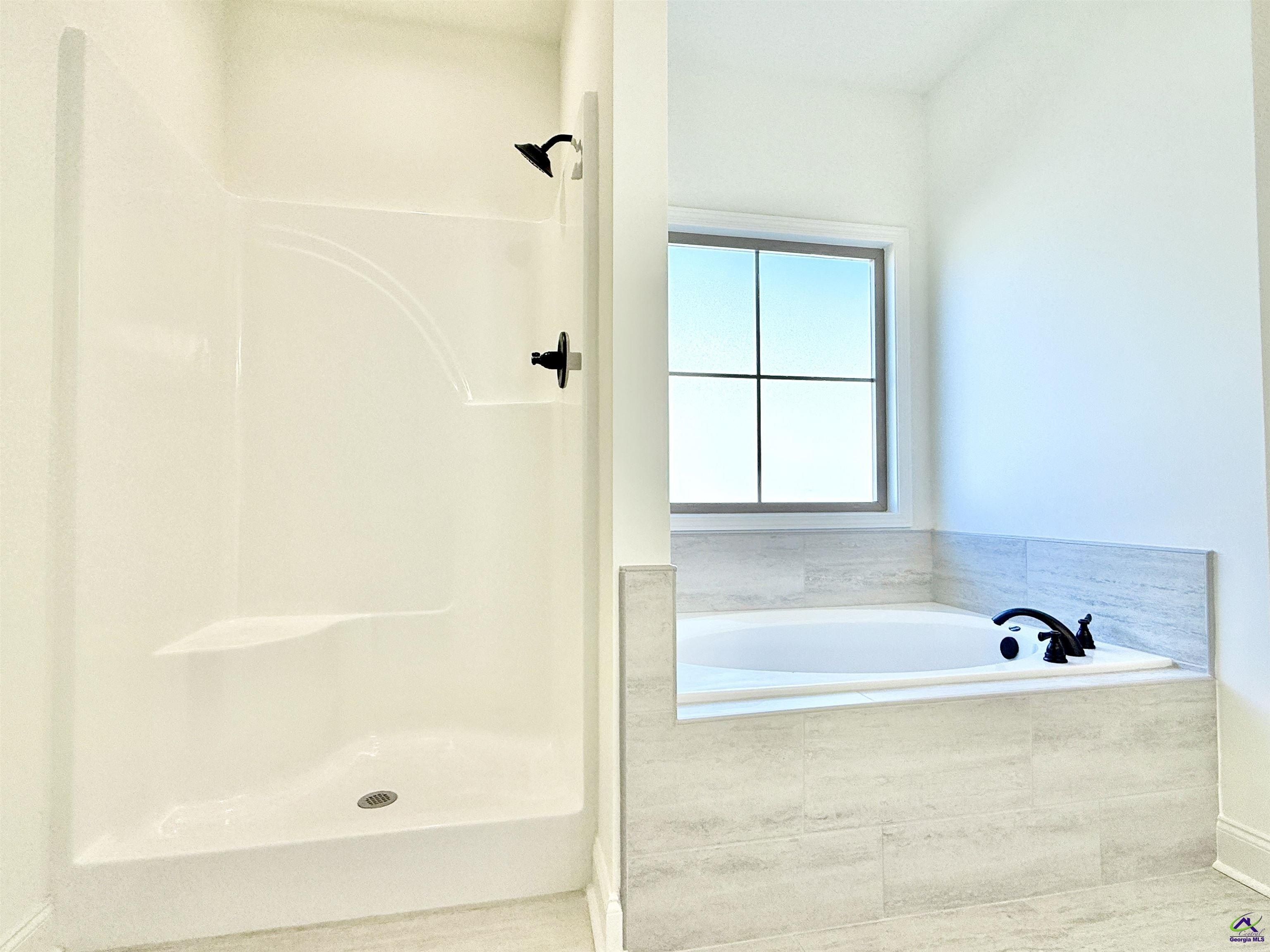 527 Bristleleaf Path. Kathleen, GA 31047