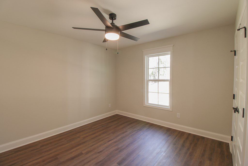 6424 Morning Bird Dr. Valdosta, GA 31601