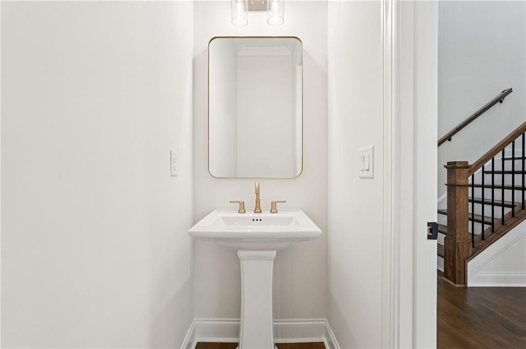 527 Godfrey Drive. Cumming, GA 30040