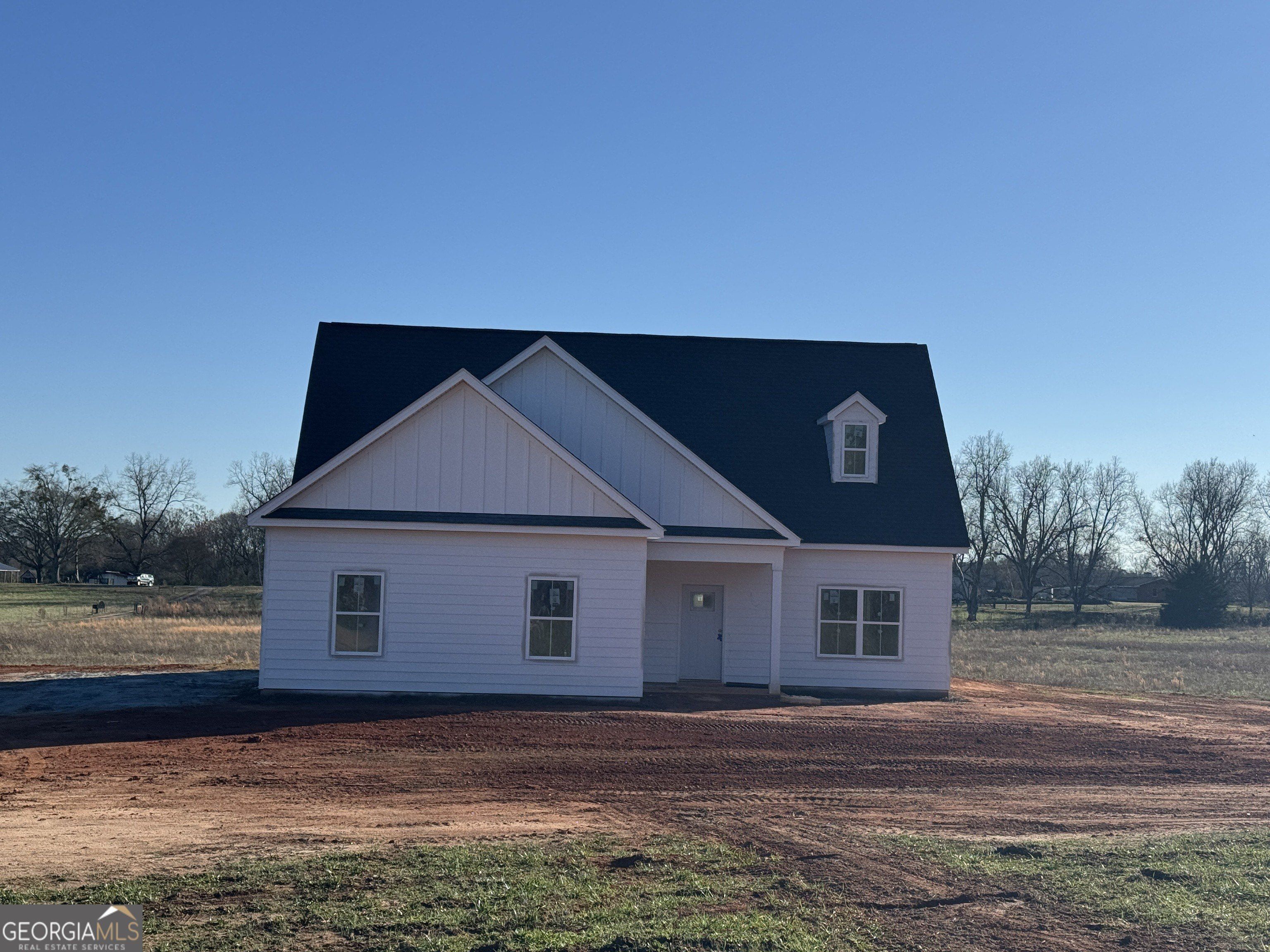 160 Melville Brown Road. Williamson, GA 30292