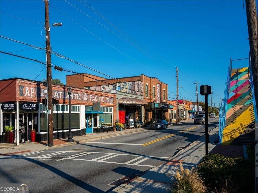 3305 Stillwood Drive. Hapeville, GA 30354