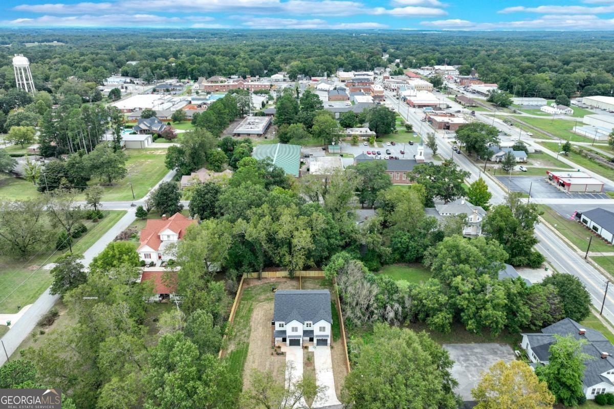 Brad Street. Royston, GA 30662