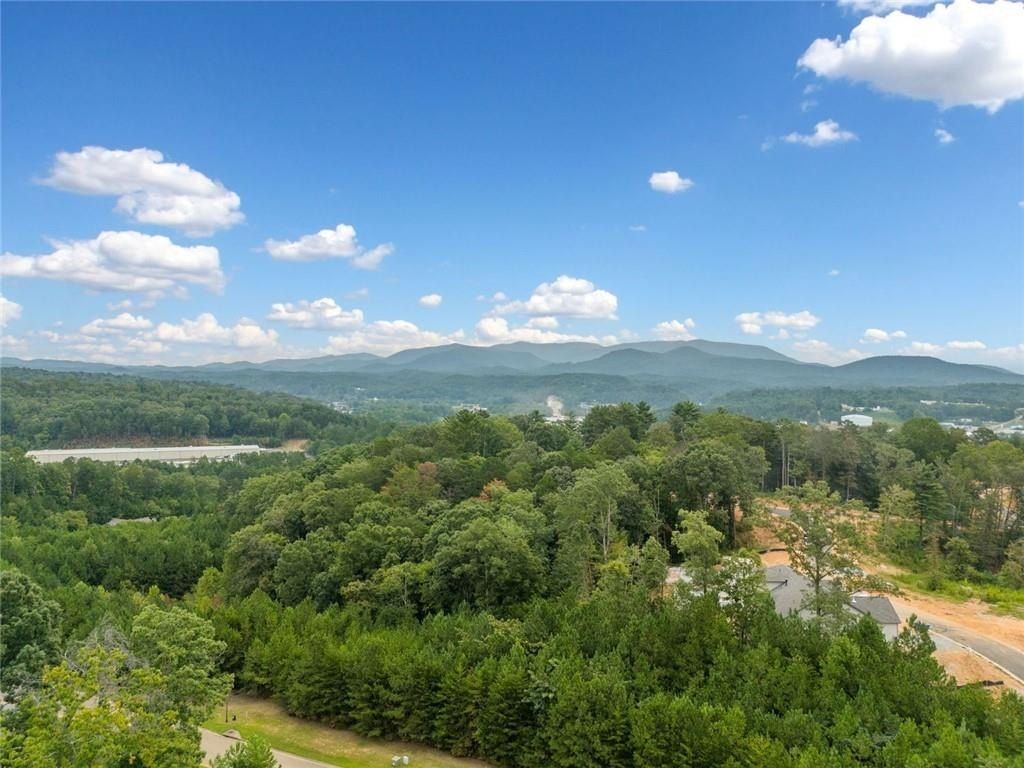 187 Summit View Lane. Ellijay, GA 30540