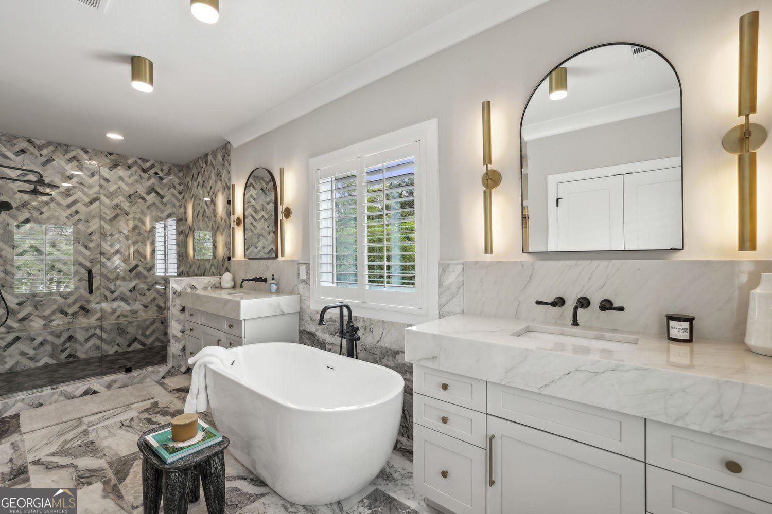 2591 Apple Valley Road Ne. Brookhaven, GA 30319