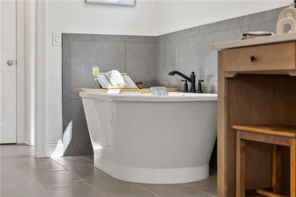 739 Crest Line Trail. Powder Springs, GA 30127