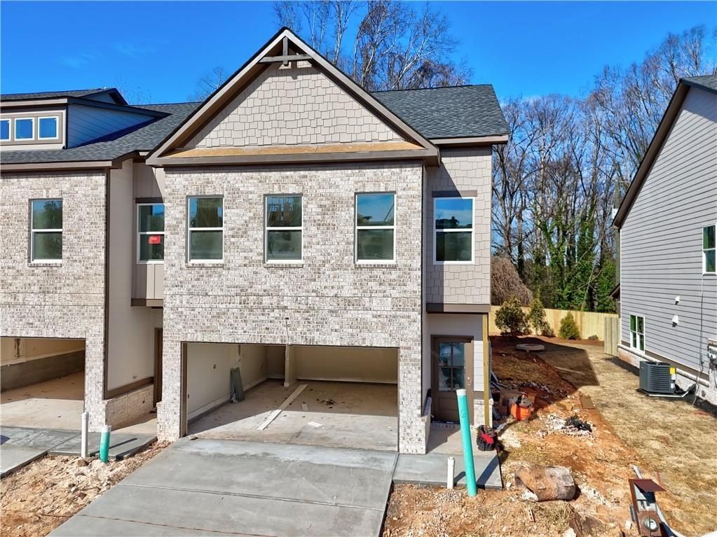4235 Fern River Trail Unit 6. Norcross, GA 30093