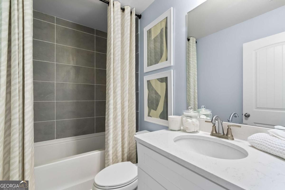 174 Abbotts Crossing Circle. Conyers, GA 30094