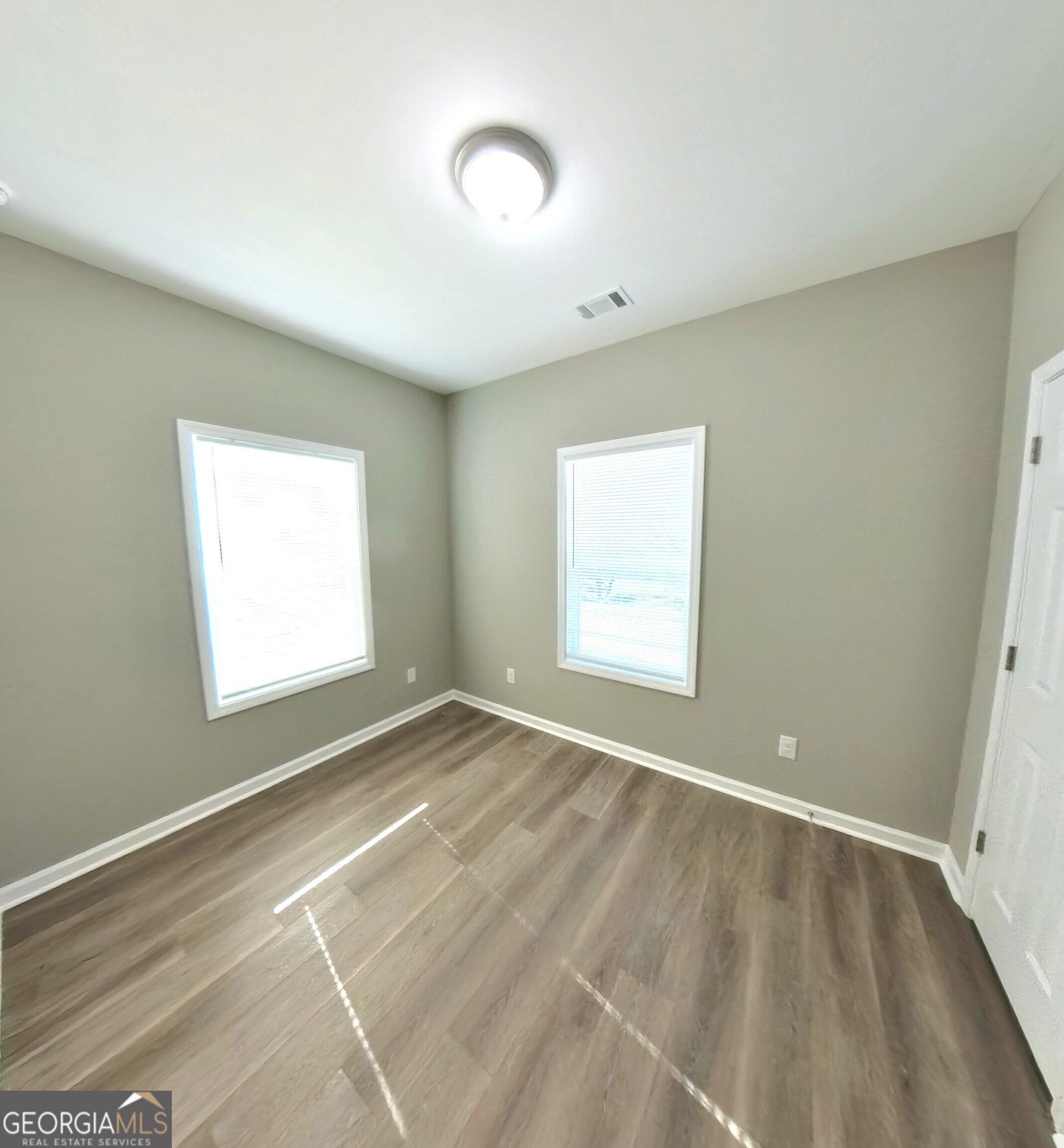 1970 Hollis Street. Athens, GA 30605