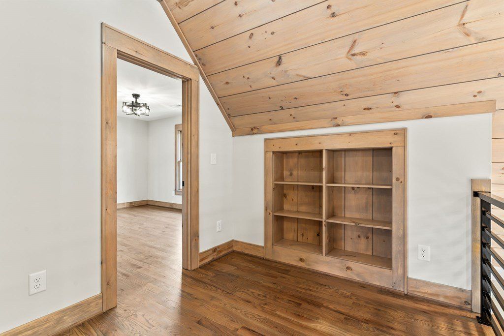 70 Cascading Brook Lane. Blue Ridge, GA 30513