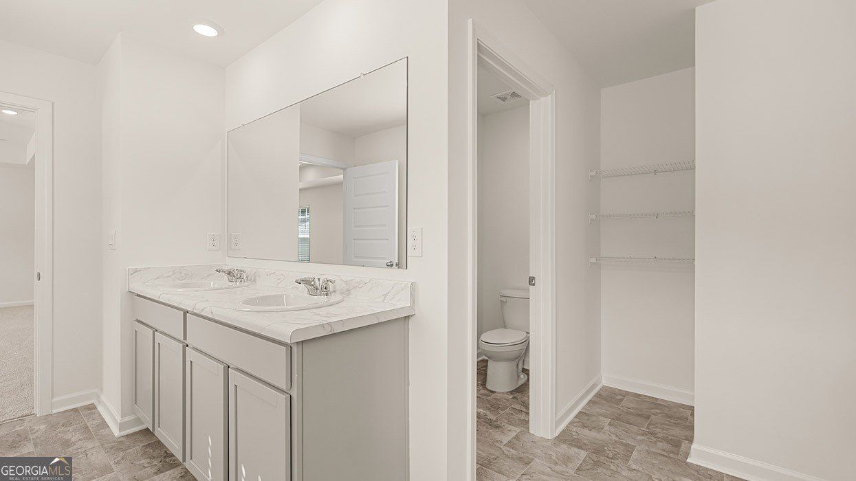 8580 Preakness Pass. Lithonia, GA 30058