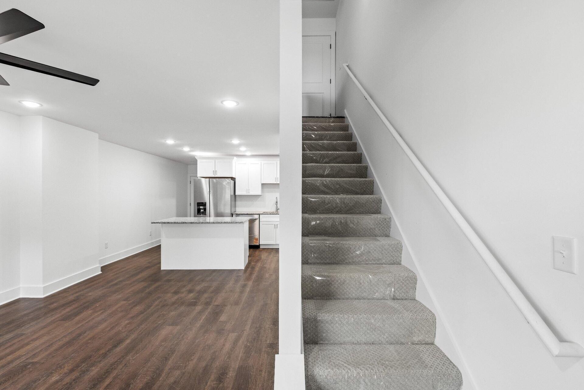 Avenue. Rossville, GA 30741