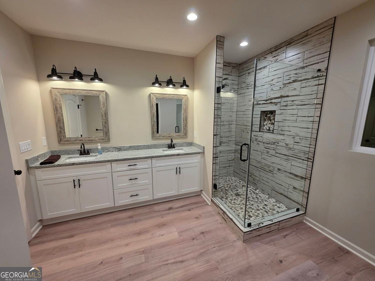 352 Oak Trace W. Jasper, GA 30143